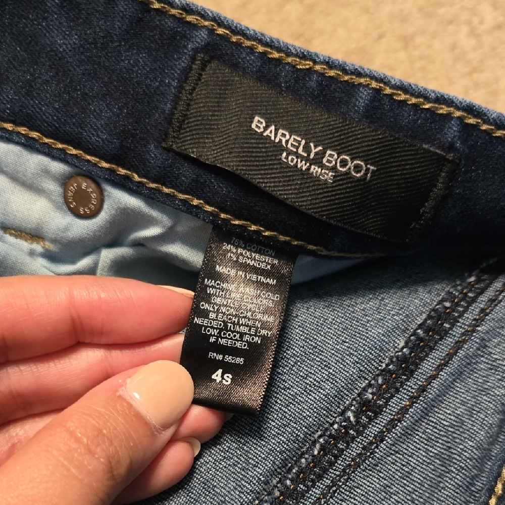 Express Blue Boot Cut Jeans with Classic Stitching